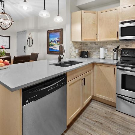 Newly Renovated Grizzly Lodge, Spacious 3Br 2Ba With Open Pool, Hot Tub แคนมอร์ ภายนอก รูปภาพ