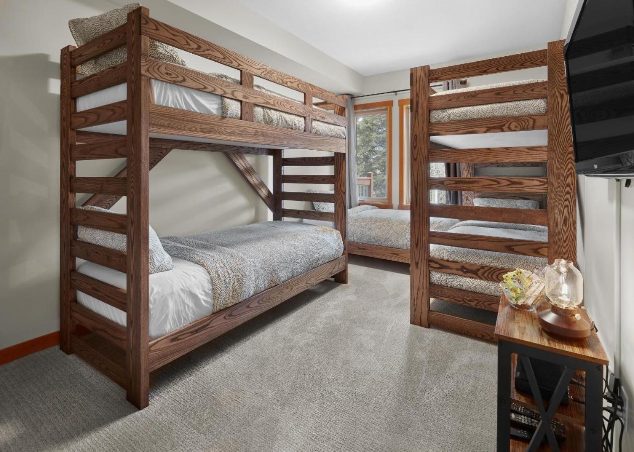 Newly Renovated Grizzly Lodge, Spacious 3Br 2Ba With Open Pool, Hot Tub แคนมอร์ ภายนอก รูปภาพ