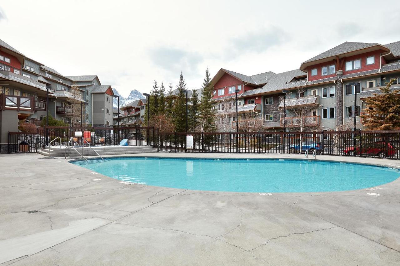 Newly Renovated Grizzly Lodge, Spacious 3Br 2Ba With Open Pool, Hot Tub แคนมอร์ ภายนอก รูปภาพ