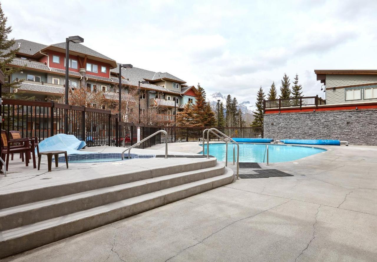 Newly Renovated Grizzly Lodge, Spacious 3Br 2Ba With Open Pool, Hot Tub แคนมอร์ ภายนอก รูปภาพ